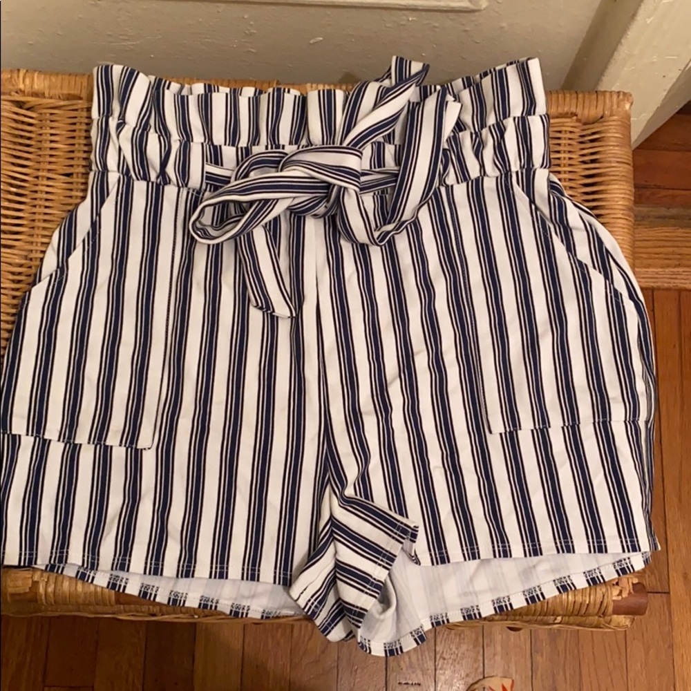 Express Shorts